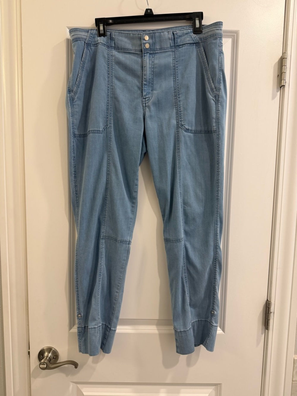 Pret-A-Pedi Light Wash Chambray Ankle  Denim Pants